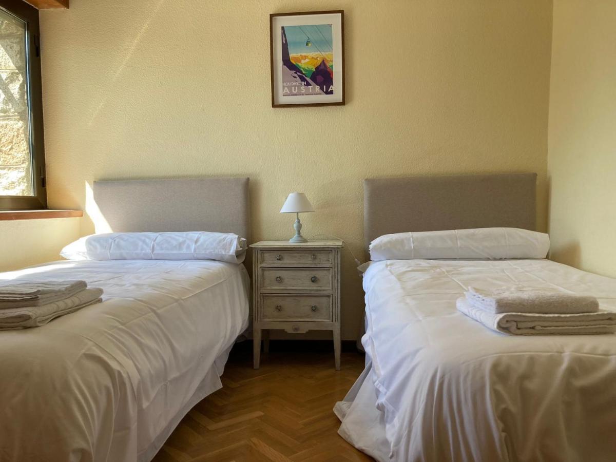 Willa Gran Chalet Con Piscina Y Apartamento En Navacerrada Zewnętrze zdjęcie